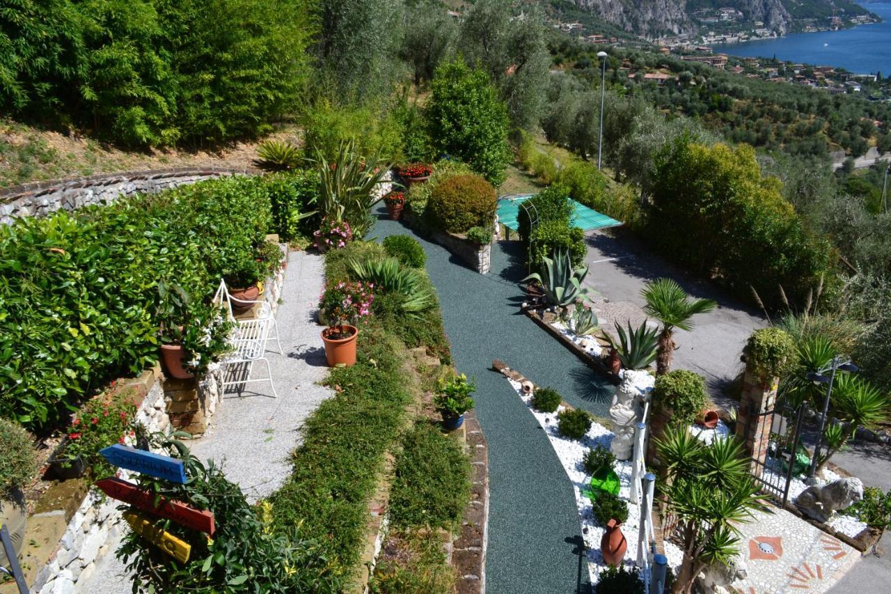 Appartamenti Casa Carlotta Limone sul Garda Exteriér fotografie